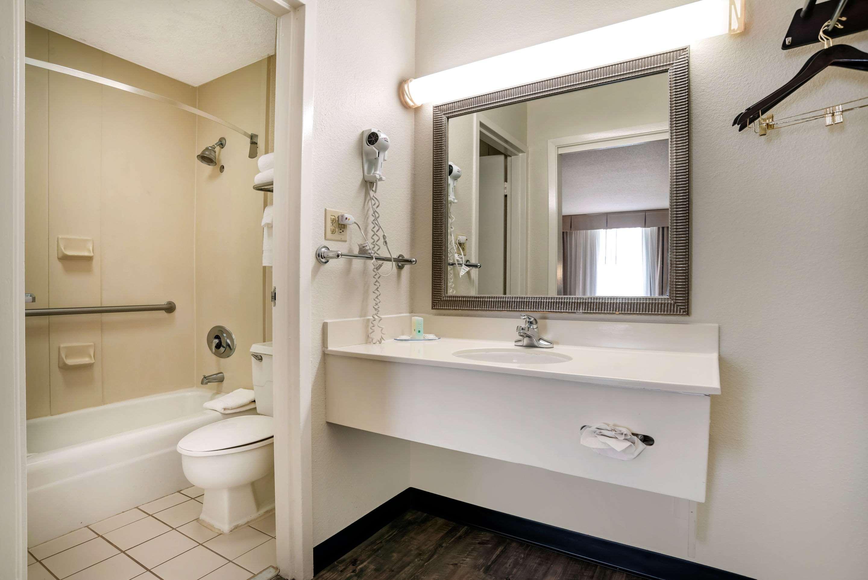 Quality Inn Baton Rouge East I-12 Eksteriør bilde
