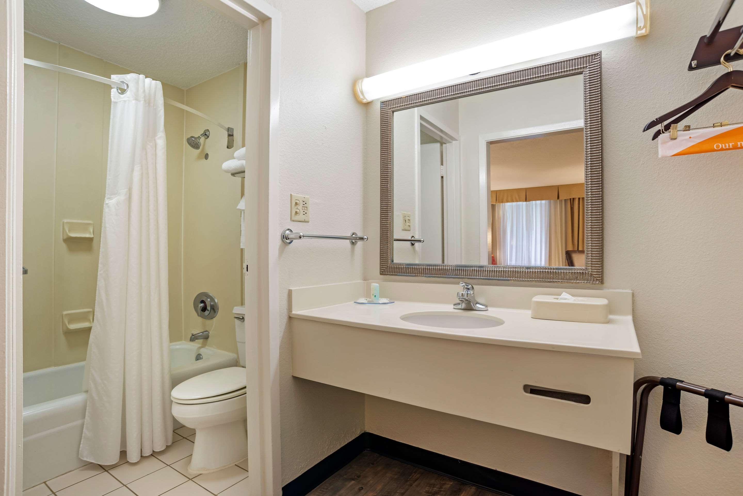 Quality Inn Baton Rouge East I-12 Eksteriør bilde